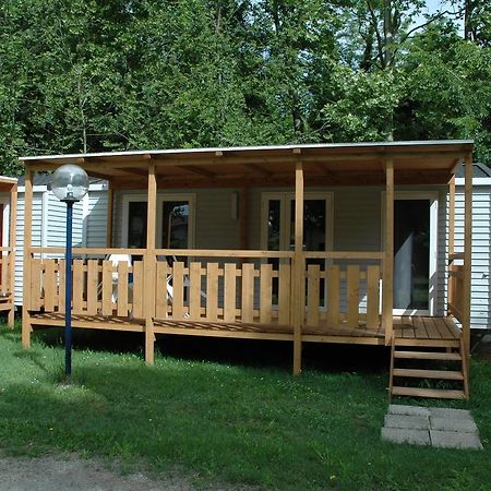 Camping Listro กัสติลโยเน เดล ลาโก ภายนอก รูปภาพ