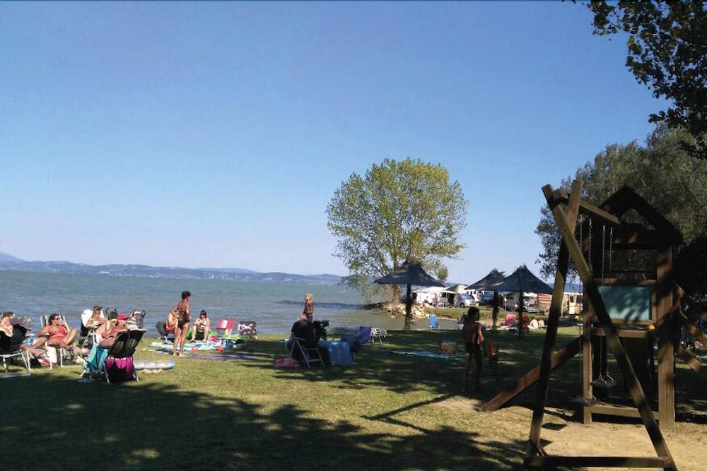Camping Listro กัสติลโยเน เดล ลาโก ภายนอก รูปภาพ